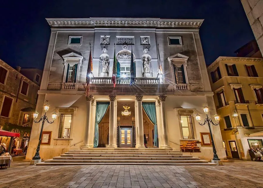 Explore La Fenice: Iconic Operas & Modern Masterpieces